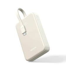 UGREEN PB521 Power Bank 20000mAh 30W with built-in cable C-C